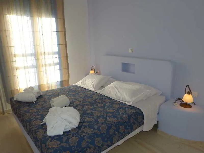Room, Aparthotel Black Sand, Santorini
