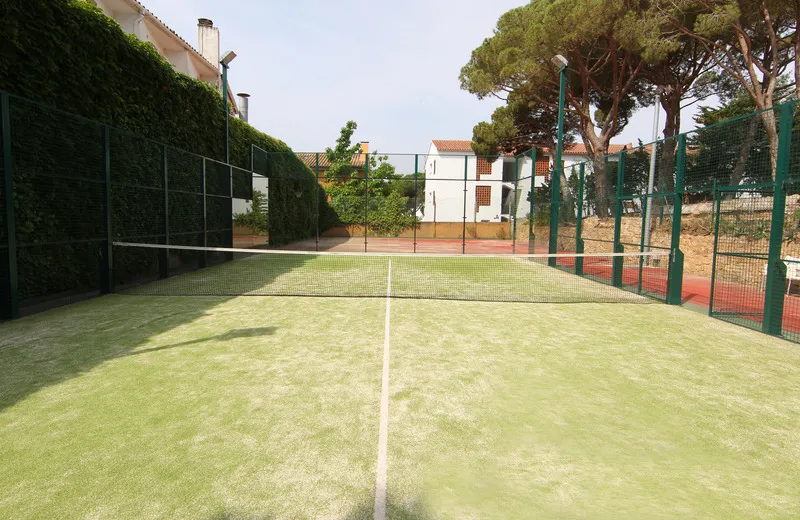 Sports and Entertainment, Alga, Costa Brava