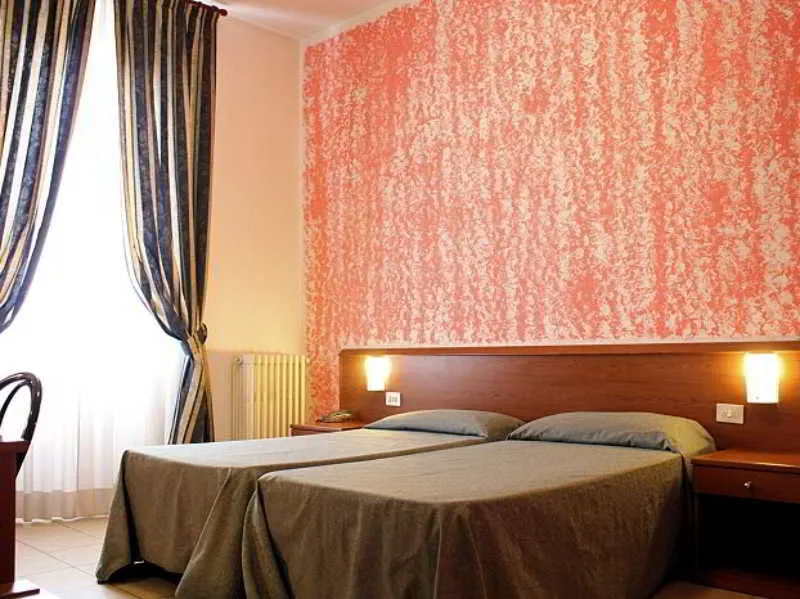 Room, Hotel Paradiso, Milan