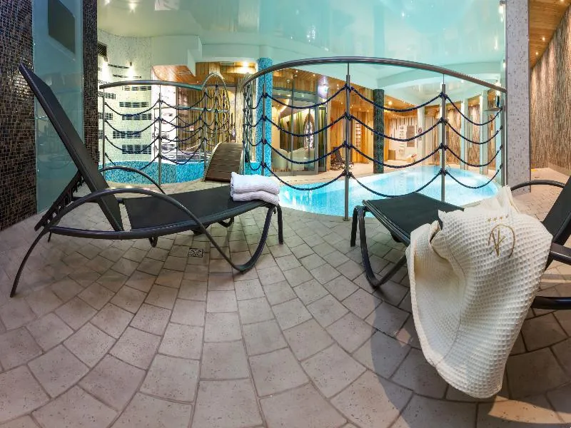 Pool, Galaxy, Krakow