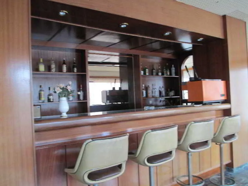 Bar, Olga, Kos