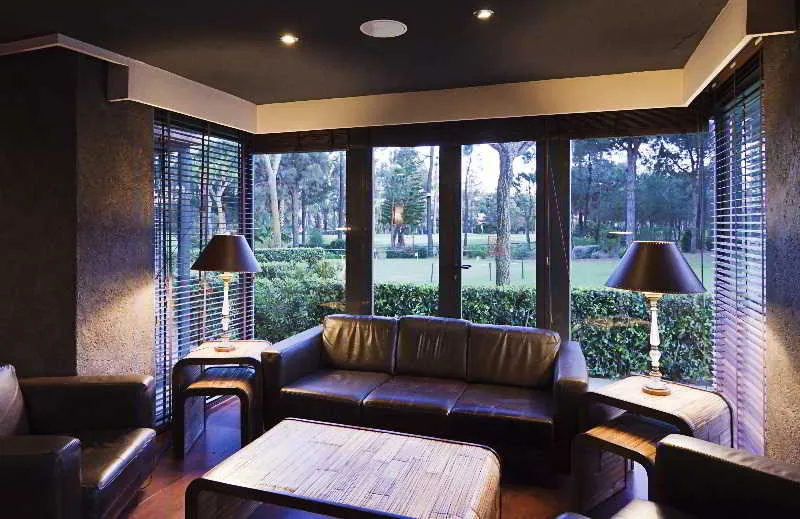 Bar, DoubleTree by Hilton Islantilla Beach Golf Resort, Costa De La Luz