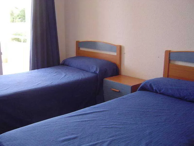 Room, Mercury, Valencia
