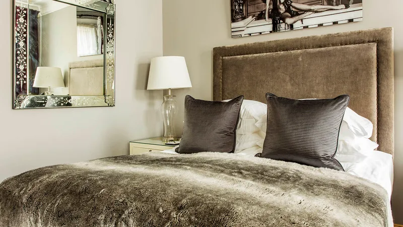 DOUBLE CLASSIC Room, Hotel St Petersbourg, Tallinn