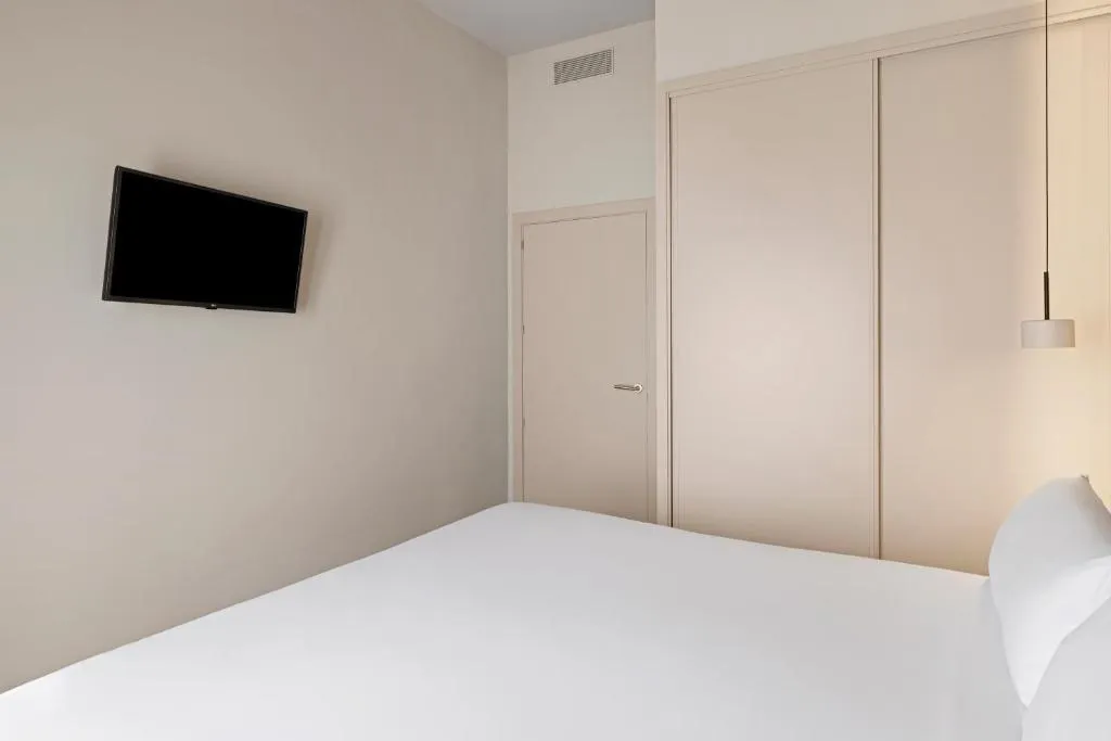 Room, B&B Apartamentos Madrid Centro Fuencarral 46, Madrid
