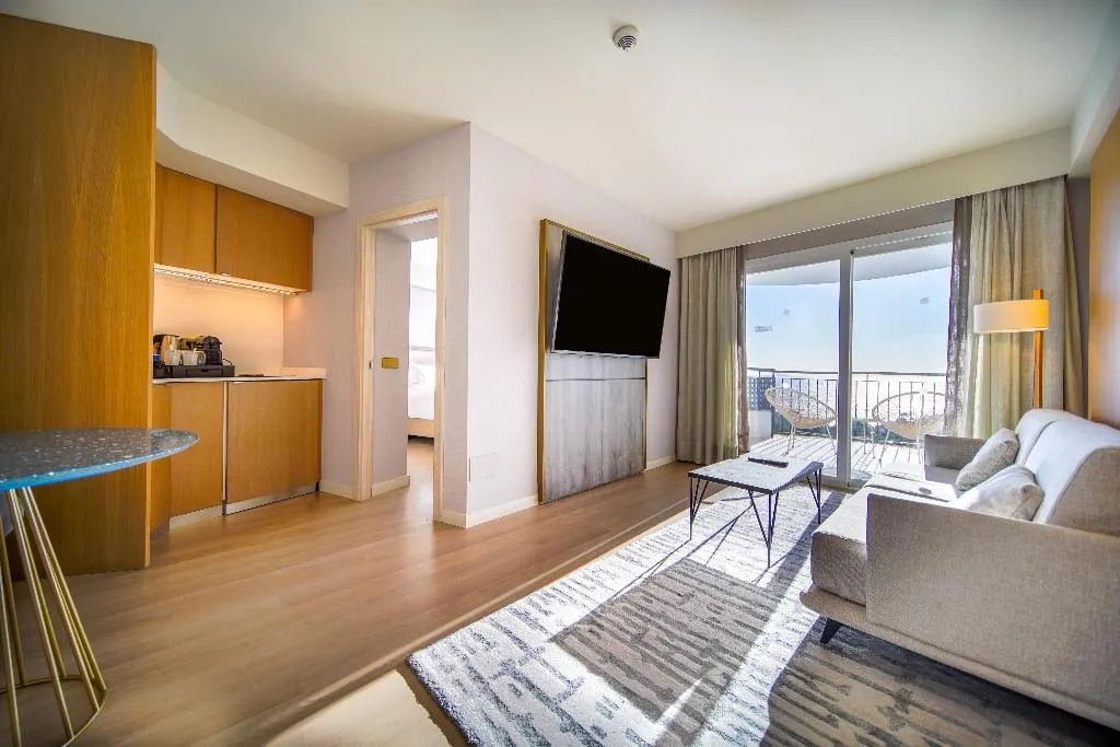 SUITE SEA VIEW Room, Hilton Mallorca Galatzo, Majorca