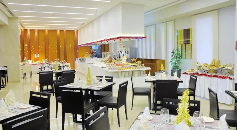 Restaurant, Hues Boutique, Dubai