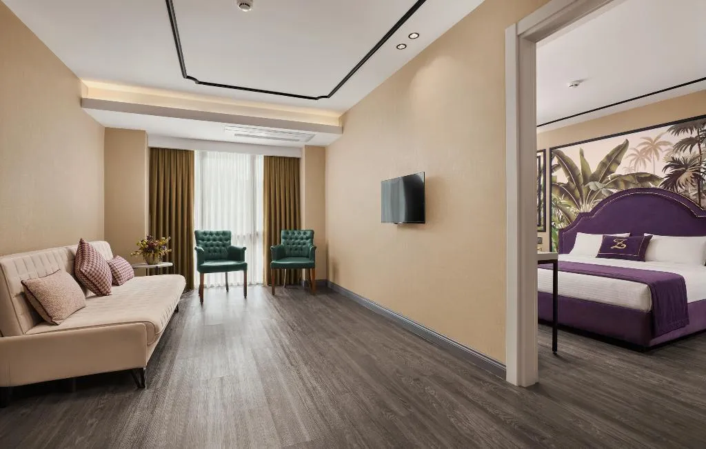 SUITE TWO BEDROOMS ONE BATHROOM Room, The New Zeybek Hotel, Izmir