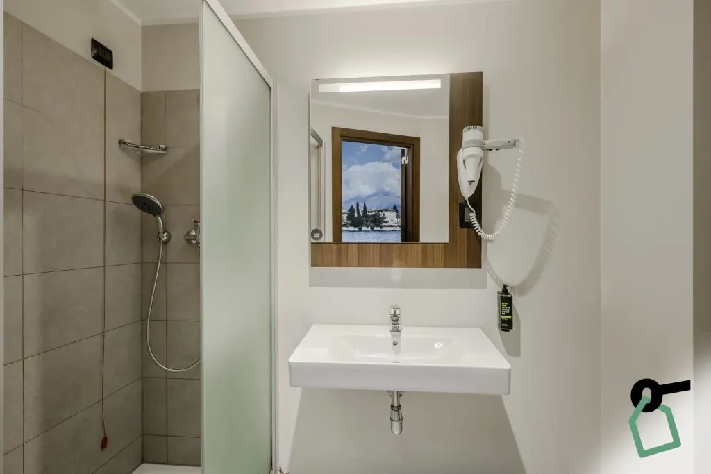 DOUBLE ECONOMY Room, Hotiday Como Paoli, Milan