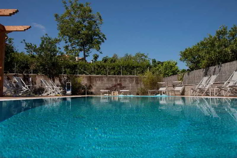 Pool, Il Roseto Resort, Naples