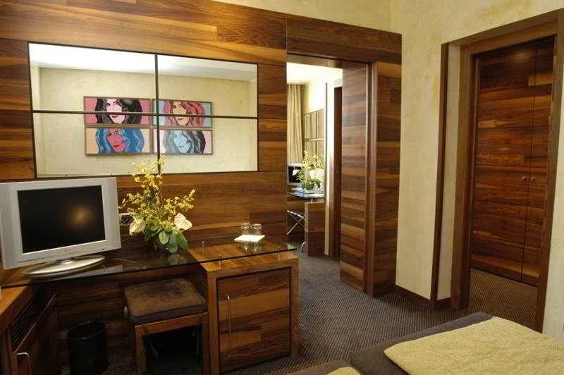 Double or Twin SUPERIOR Room, Tritone, Rome