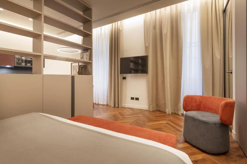 APARTMENT DELUXE Room, Pierre Milano Hotel, Milan