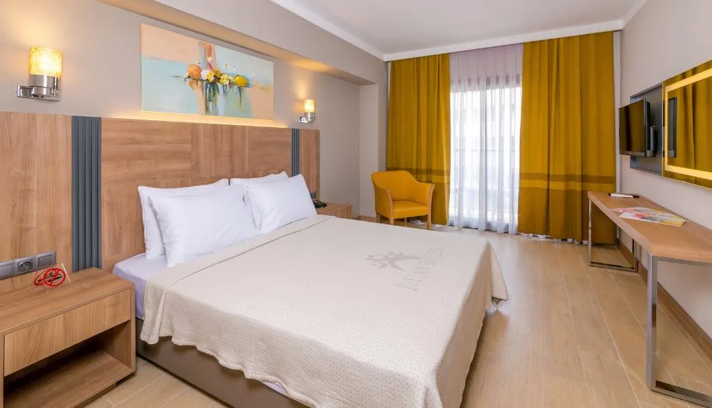 TRIPLE SUPERIOR Room, Julian Club Hotel, Dalaman