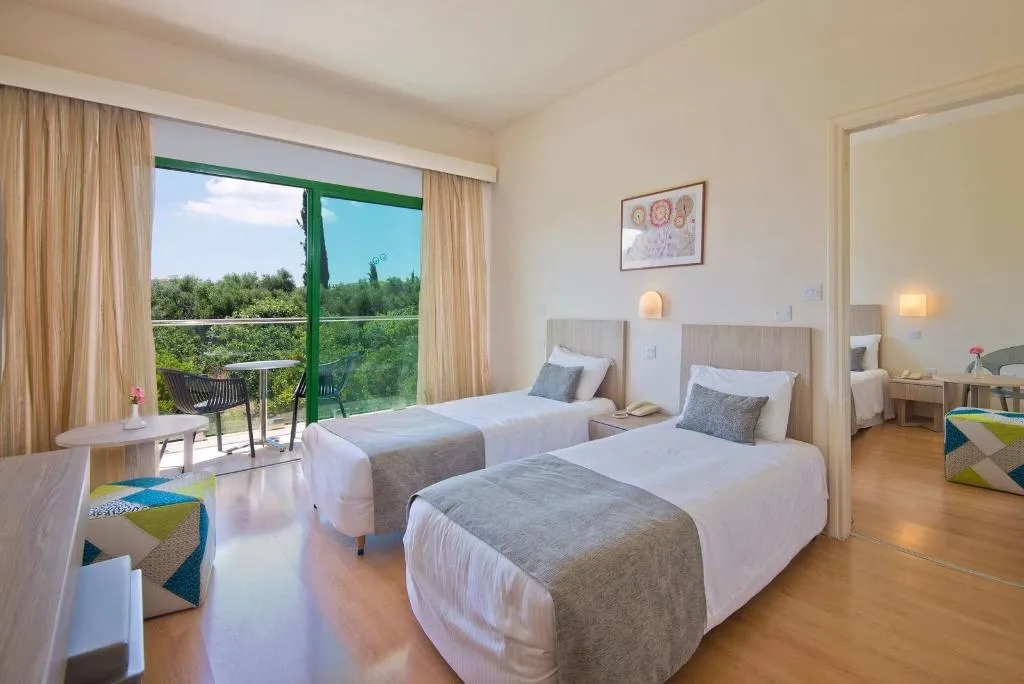 FAMILY ROOM LAND VIEW Room, Natura Beach, Cyprus