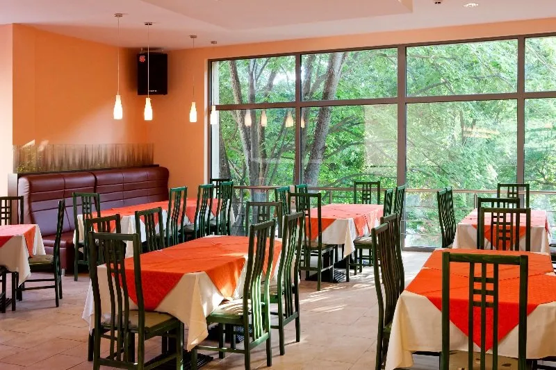 Restaurant, Amelia, Varna