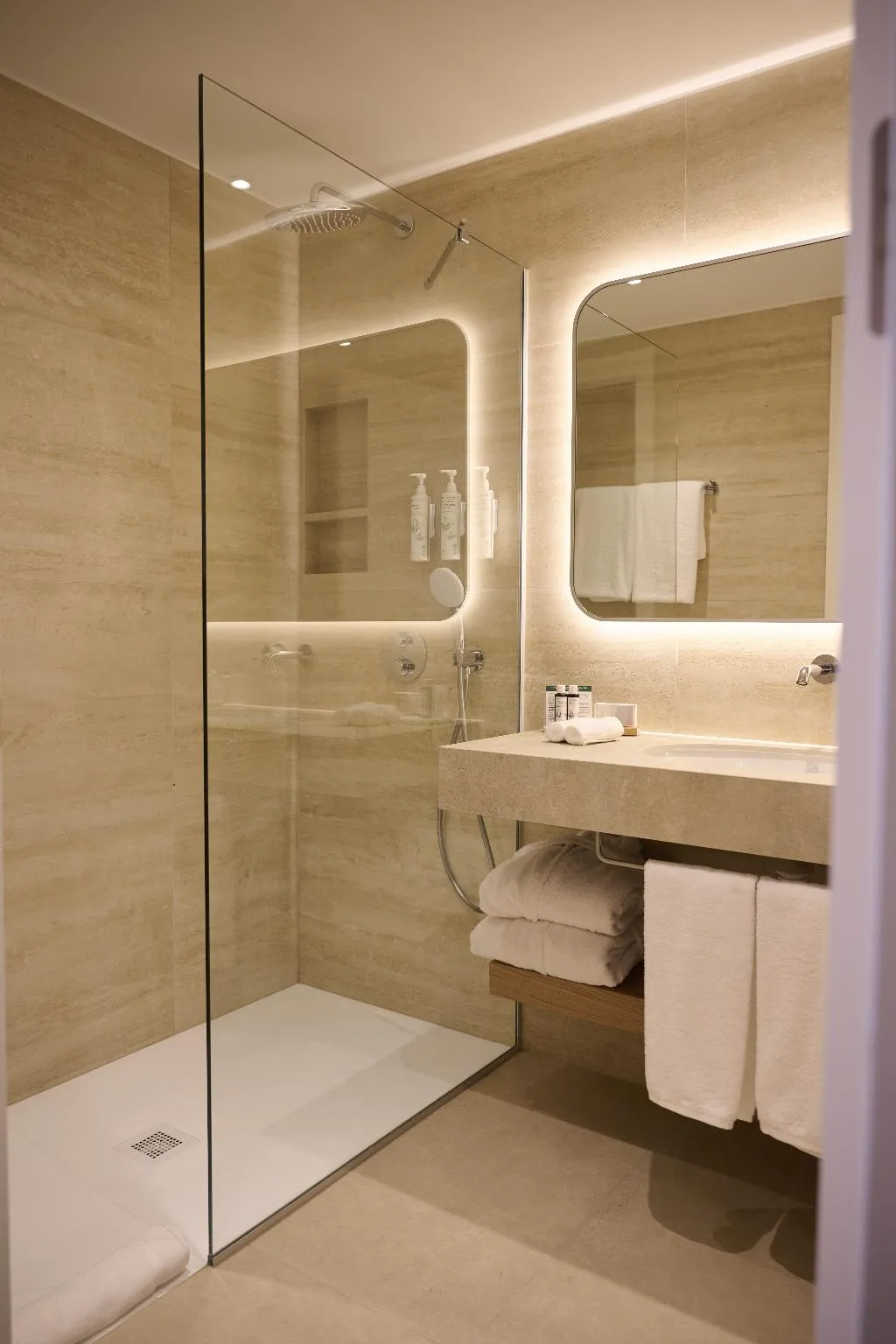 Double or Twin DELUXE WITH VIEWS Room, Sunrise Emerald, Cyprus