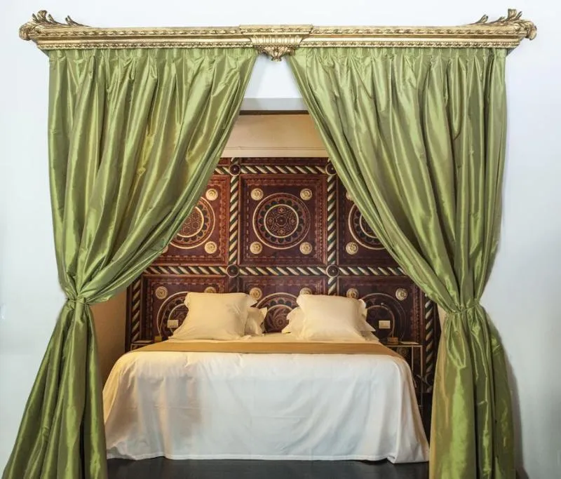 SUITE DELUXE RIVER VIEW Room, Leone Blu Suites | UNA Esperienze, Florence