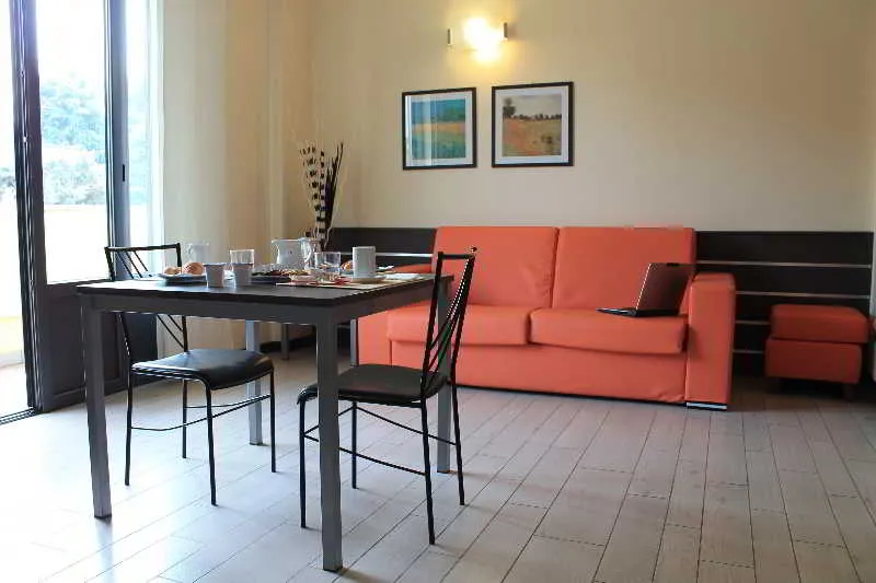 Room, Residence Aurora, Milan