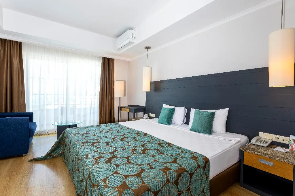 DOUBLE SINGLE USE STANDARD Room, Sealight Resort Hotel, Izmir