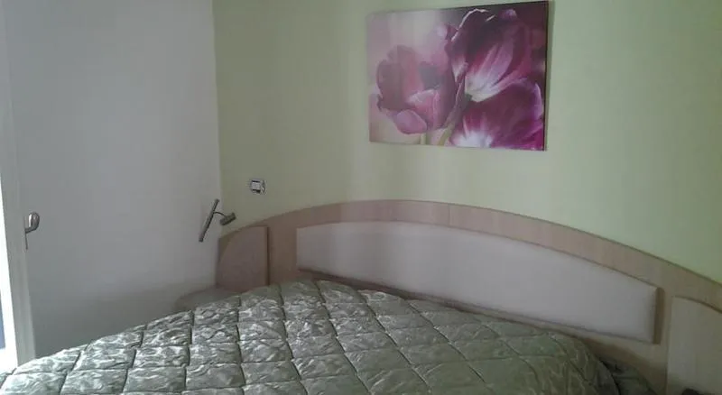 Room, Hotel il Pino, Naples