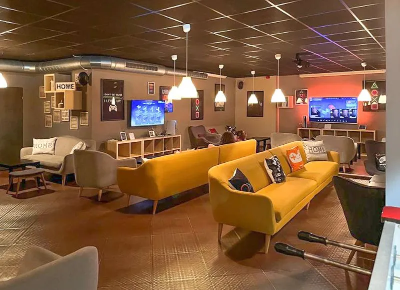 Sports and Entertainment, Grifid Hotel Bolero, Varna