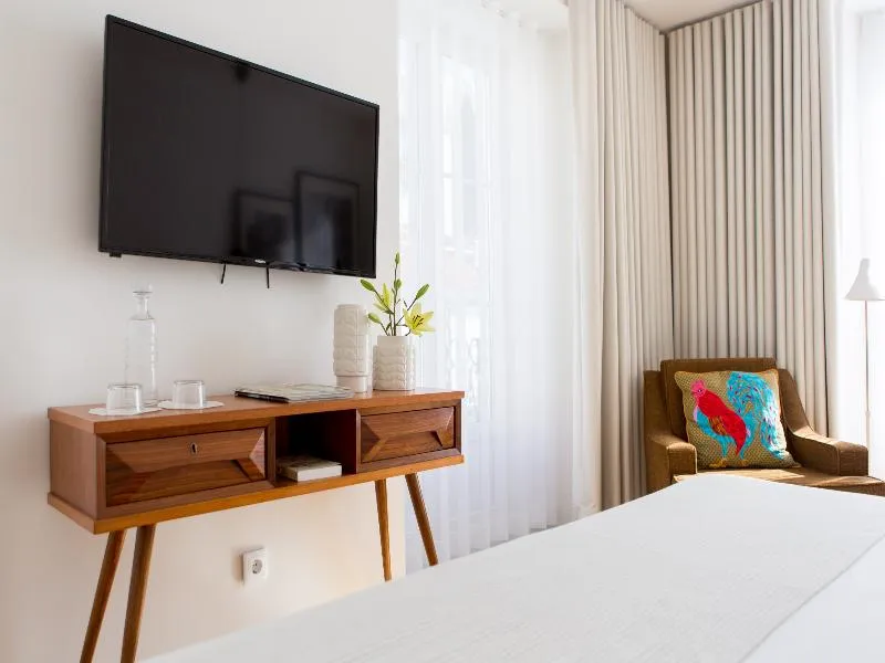 Room, The 8 Down Town Suites, Lisbon
