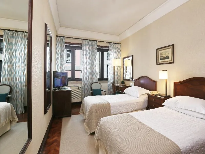 Double or Twin STANDARD Room, Lisboa Plaza, Lisbon