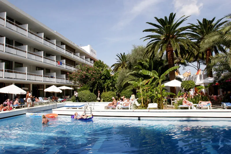 Pool, Arenal, Ibiza