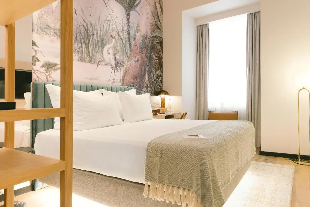 SUITE CLASSIC Room, Pestana Rua Augusta Historic Downtown Hotel, Lisbon