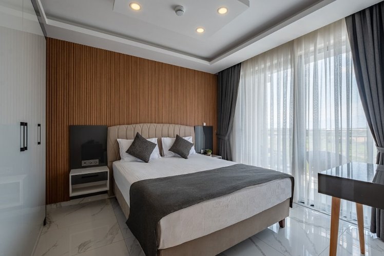 Evin Park Suit, Antalya