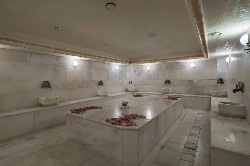 Sports and Entertainment, Larissa Inn, Antalya