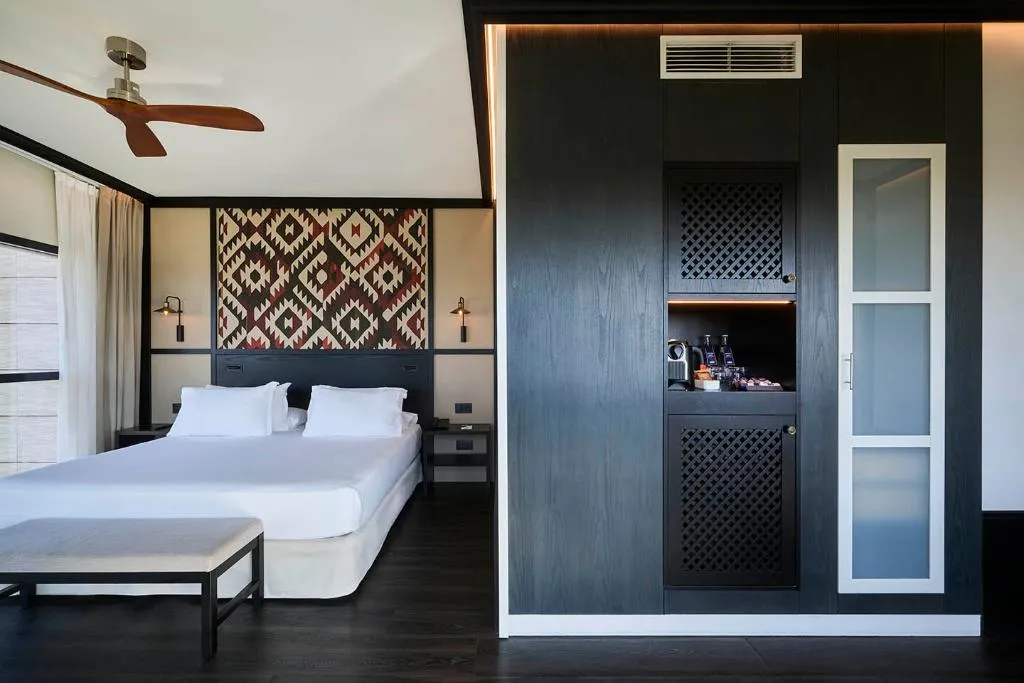 JUNIOR SUITE CAPACITY 1 Room, H10 Marina Barcelona, Barcelona