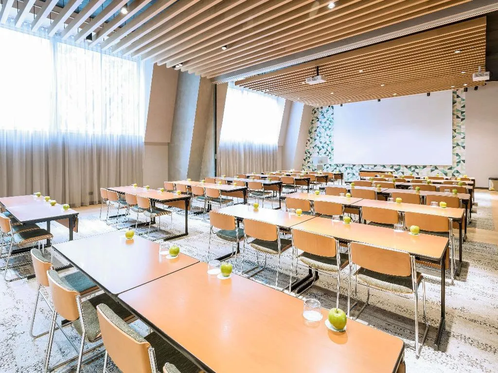 Conferences, Novotel Sevilla, Seville
