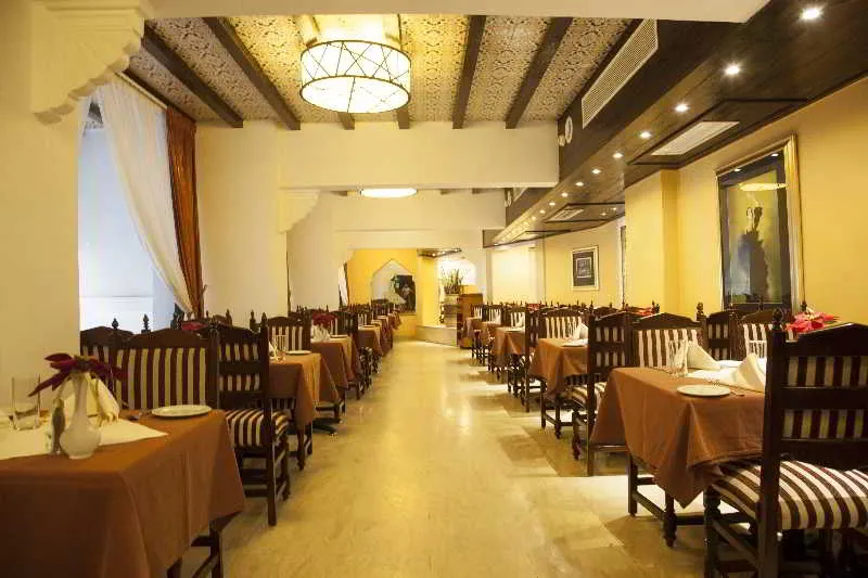 Restaurant, Golden Tulip Flamenco Cairo, Cairo