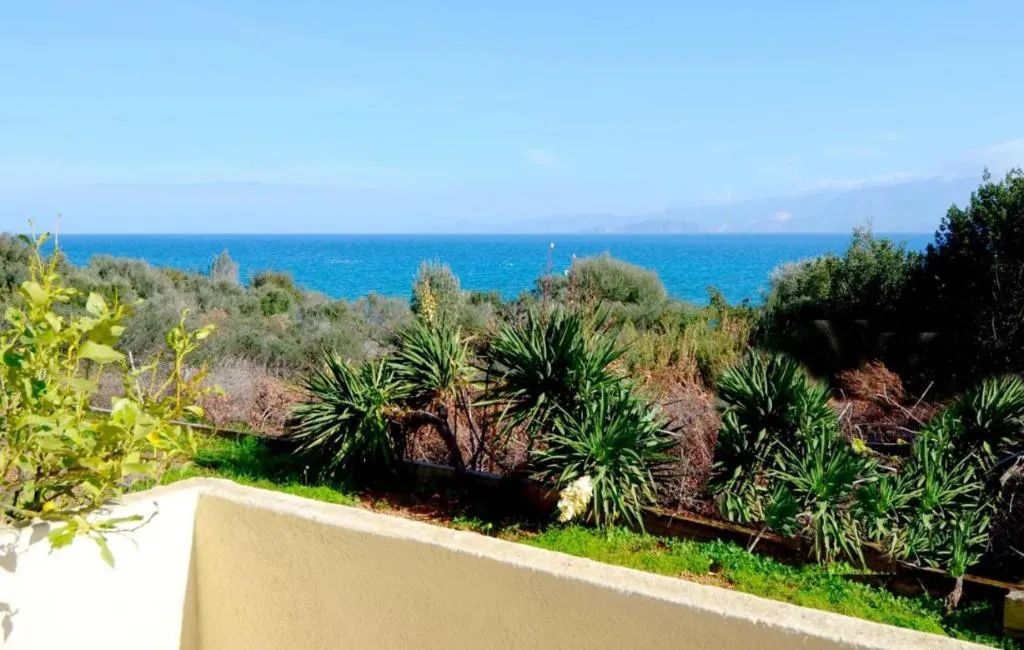 APARTMENT SEA VIEW ONE BEDROOM Room, Mirabella Apartments, Crete