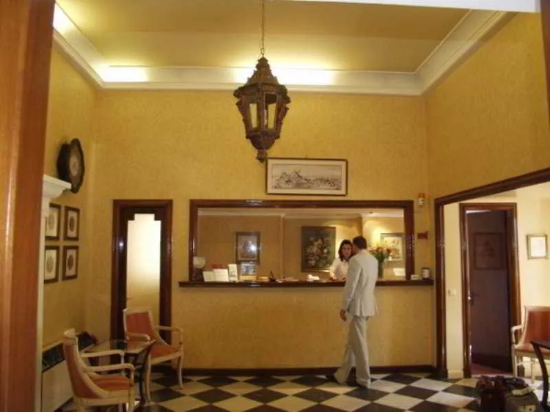 Lobby, Cavalieri, Corfu