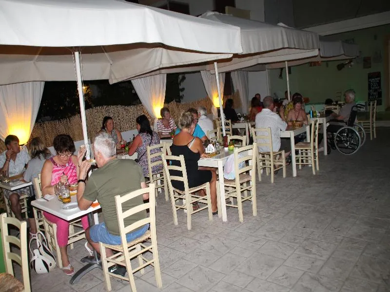 Room, Kavos Central, Corfu