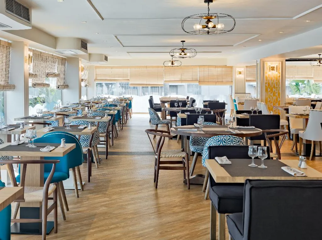 Restaurant, H10 Delfin Only adults, Costa Dorada