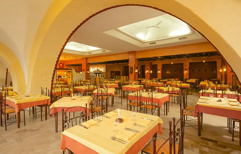 Restaurant, Chich Khan Hotel, Tunisia