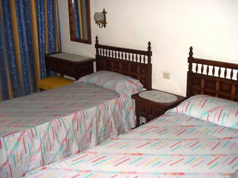 Room, Caroni, Gran Canaria