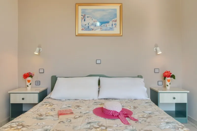 FAMILY ROOM GARDEN VIEW Room, Athena Apartments, Crete