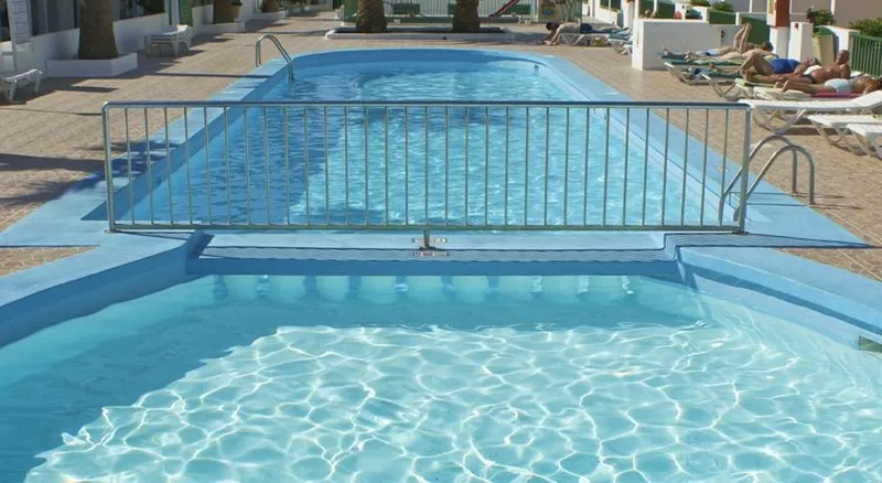 Pool, Los Gracioseros, Lanzarote