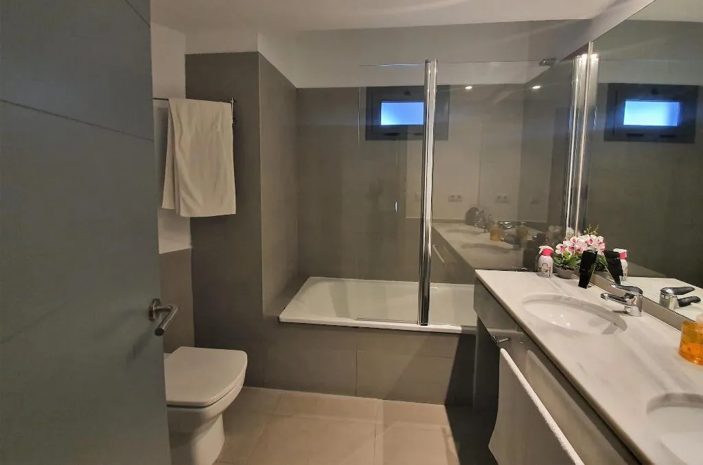 Room, Iberflat Vega De Triana, Seville