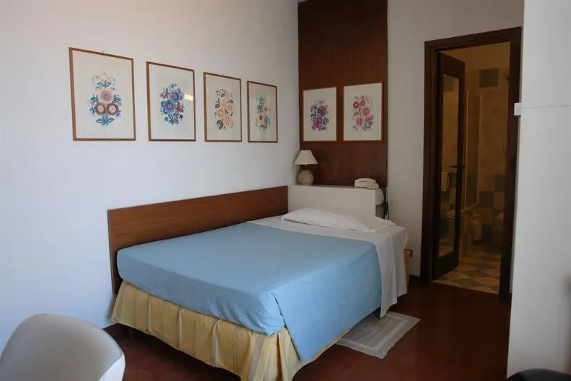 SINGLE STANDARD Room, Hotel Della Baia, Naples
