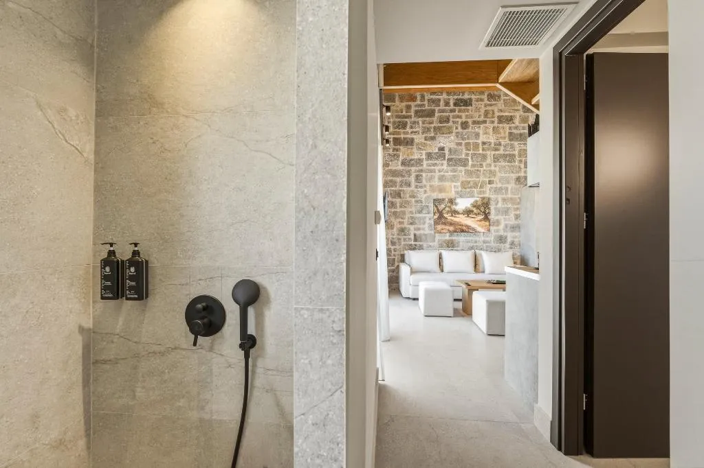 SUITE TWO BEDS Room, Volta Seaside Boutique Hotel, Crete