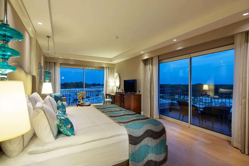 Room, Titanic Deluxe Golf Belek, Antalya