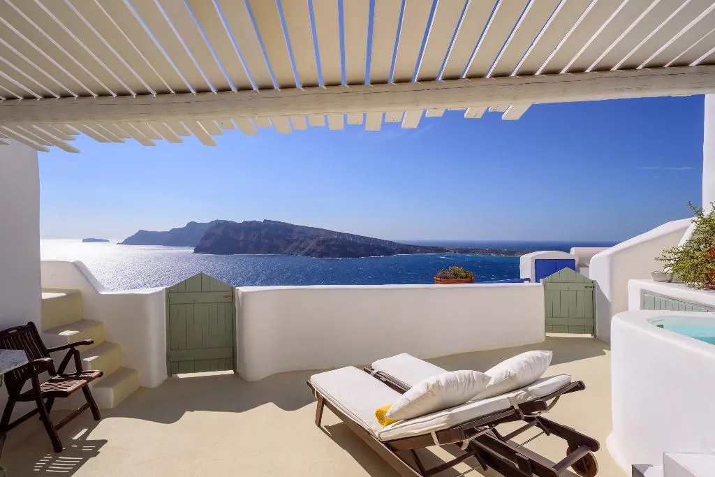FAMILY ROOM STANDARD Room, Fanari Villas, Santorini