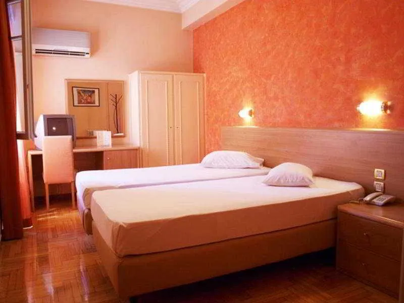 Room, Remvi, Athens