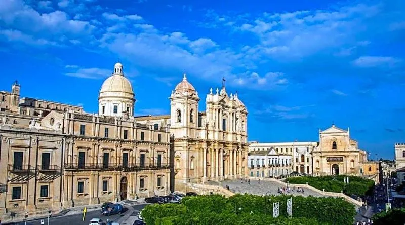 General view, Landolina Palace, Catania