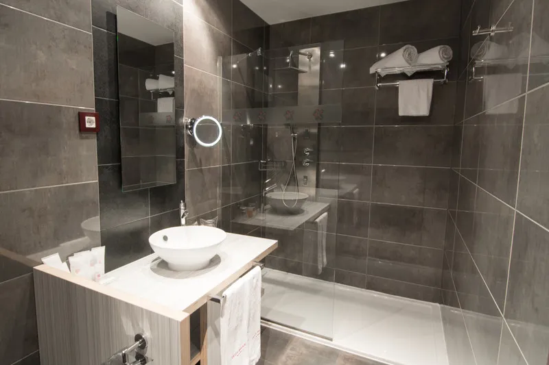 QUADRUPLE STANDARD Room, Petit Palace Santa Barbara, Madrid